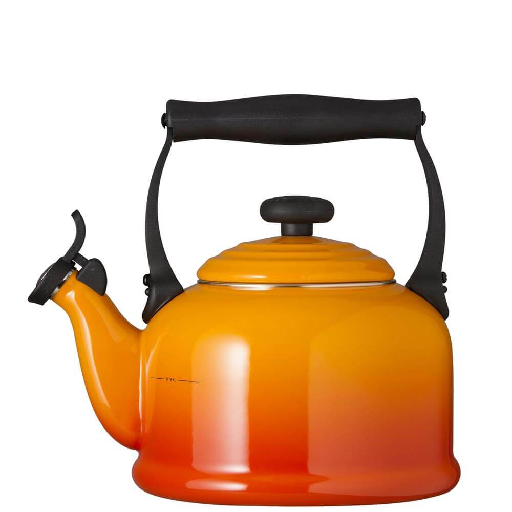 Le Creuset Volcanic Traditional Kettle with Fixed Whistle 2.1L